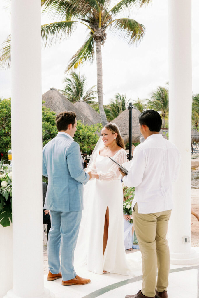 Wedding photography of a destination event in Mexico on the water