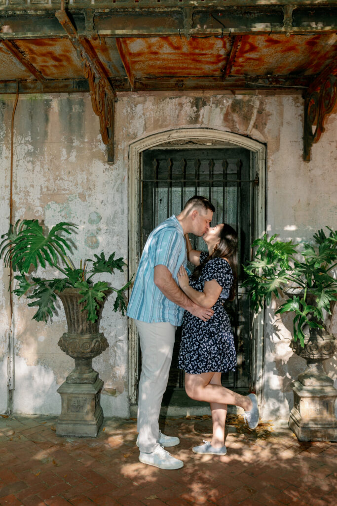 Marriage proposal captured by photographer Lisa Staff  at Forsyth Park, Savannah