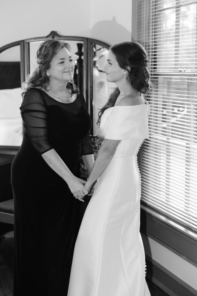 Bride and groom getting ready on a rainy wedding day in Hilton Head
